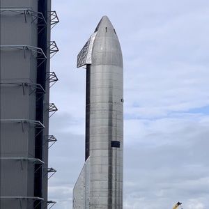 Meet your Posher, Travis